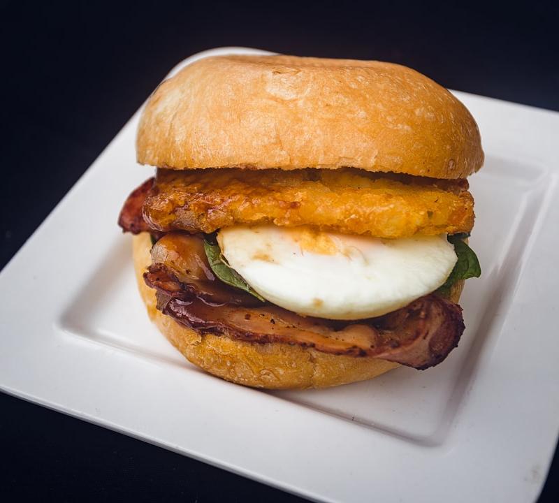 Crispy Bacon Egg & Cheese Bagel with Hash Brown