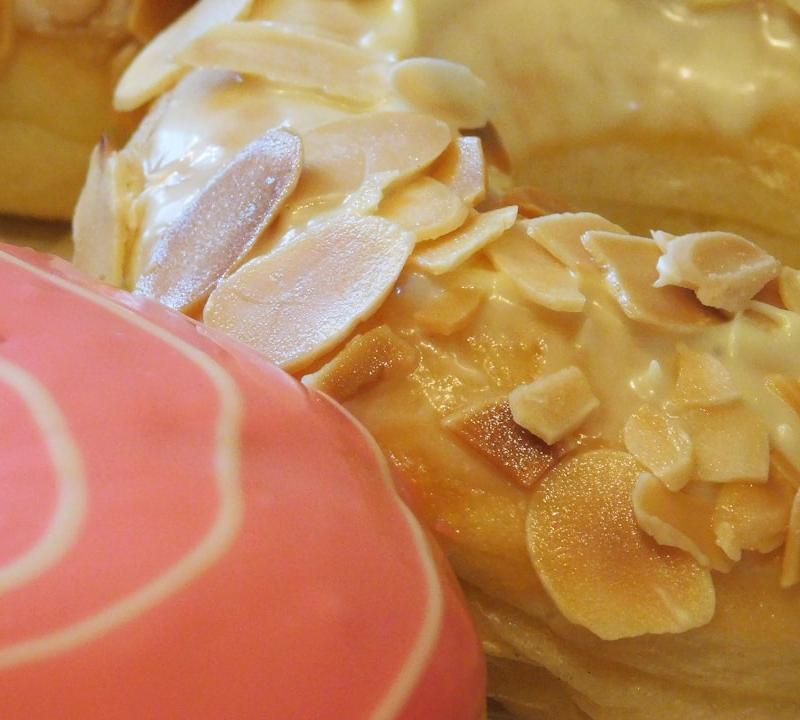 Baked Glazed Donuts