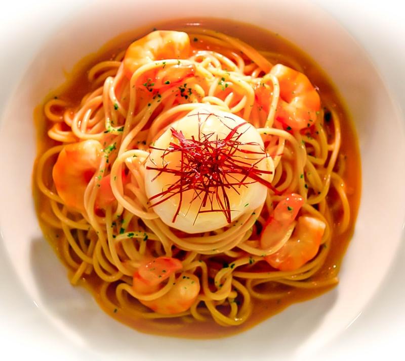 Baked Seafood Spaghetti in Parchment