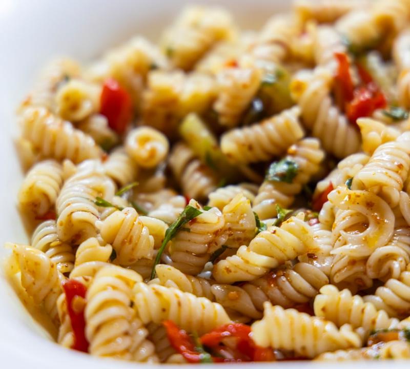 Balsamic Pasta Salad with Cherry Tomatoes & Basil