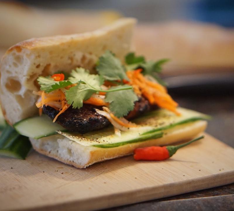 Banh Mi Chay