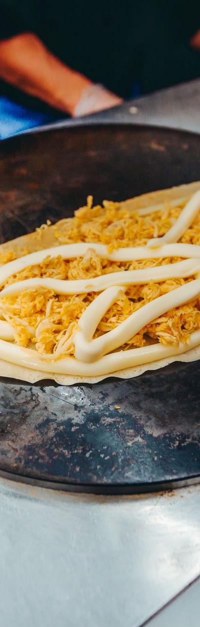 Bánh Xèo Miền Tây (Southern Vietnamese Sizzling Crêpes)