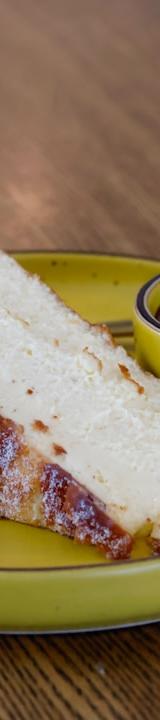15-Min Basque Burnt Cheesecake with Chocolate