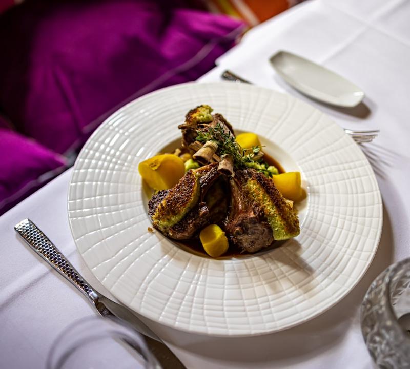 20-Min Beef Shank with Wine & Mustard