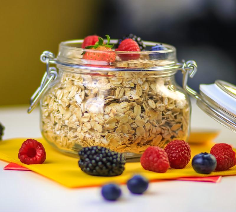 Berry Overnight Oats