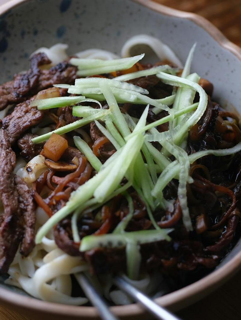 20-Min Black Bean Noodle Bowl