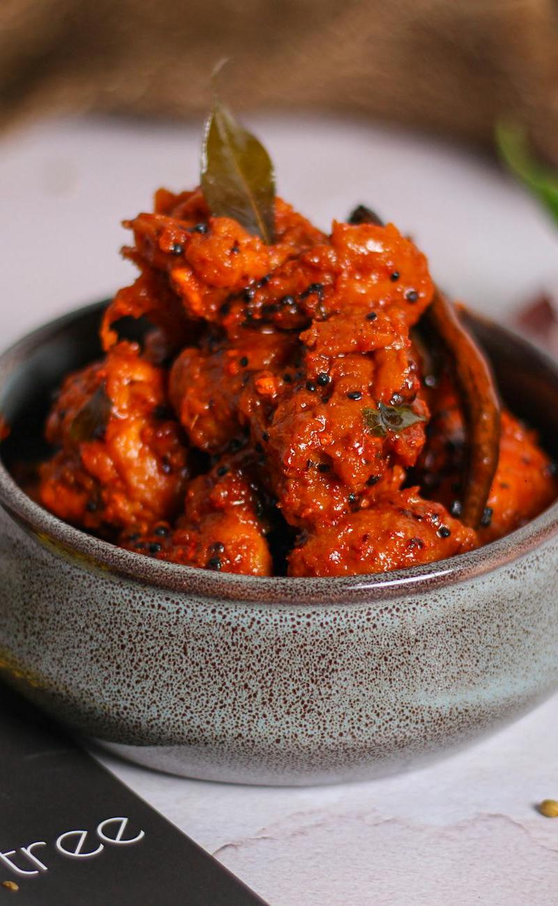 25-Min Black Pepper Chicken Chettinad