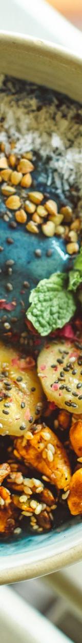 Blue Spirulina Smoothie Bowl