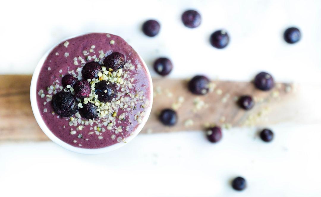 Blueberry Greek Yogurt Parfait Bowl