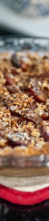 British Rhubarb Crumble