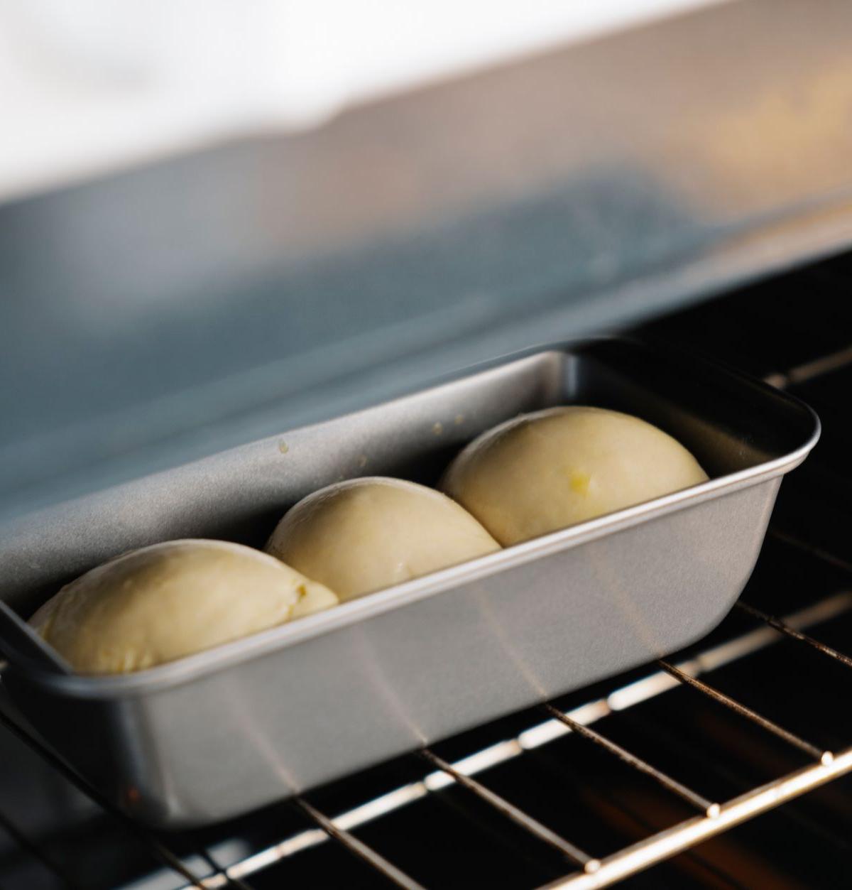 25-Min Buchteln with Vanilla Sauce