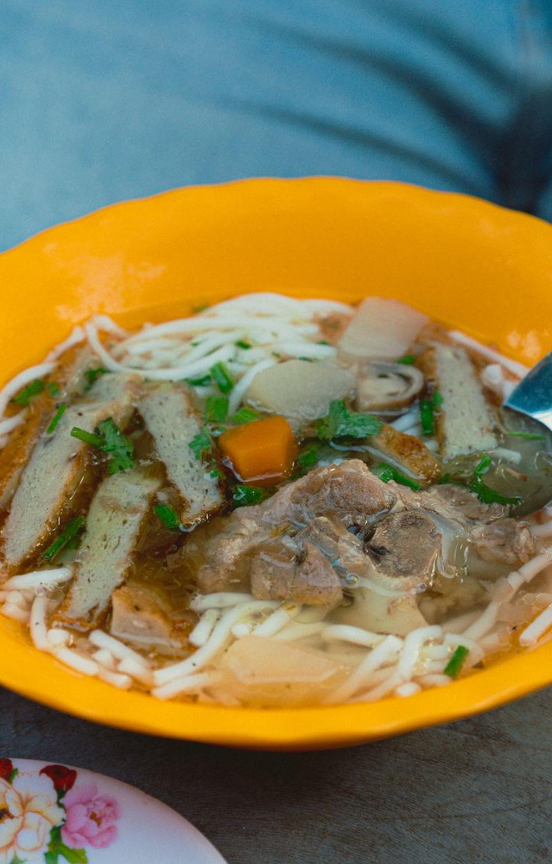 25-Min Bun Cha Ca — Fish Cake Noodle Soup