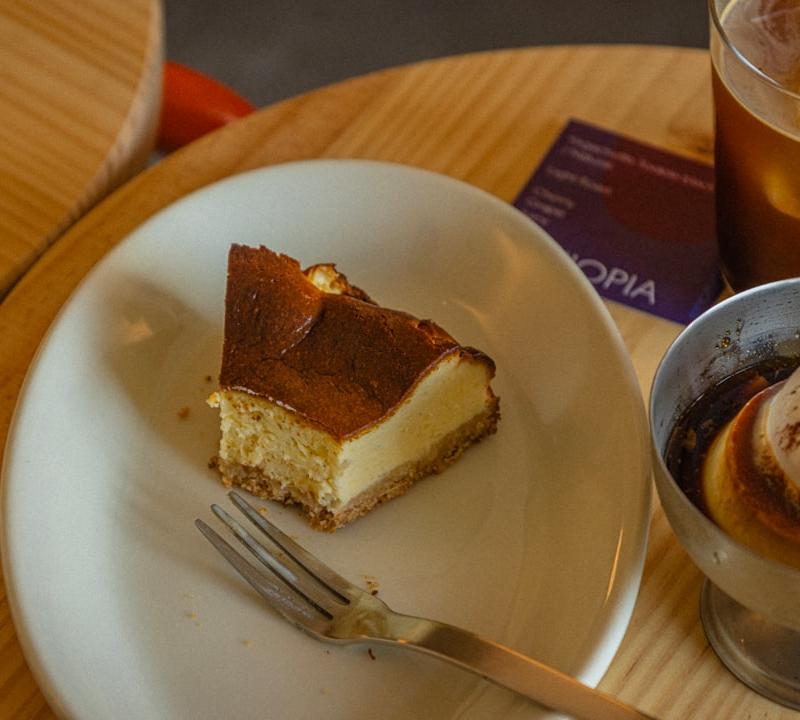 10-Min Burnt Basque Cheesecake Cups