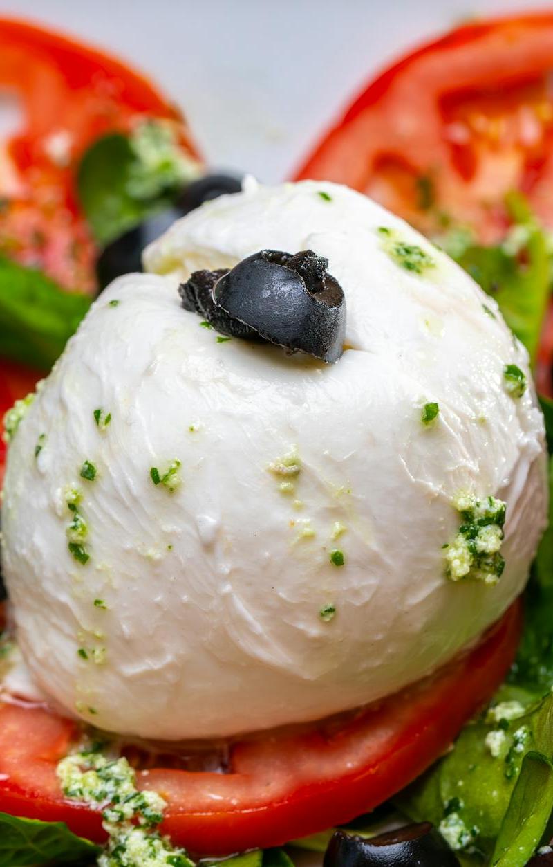 Burrata Caprese
