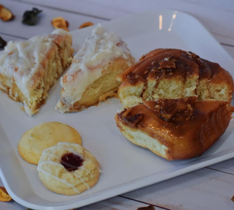 Butter-Laminated Danish Pastry Board