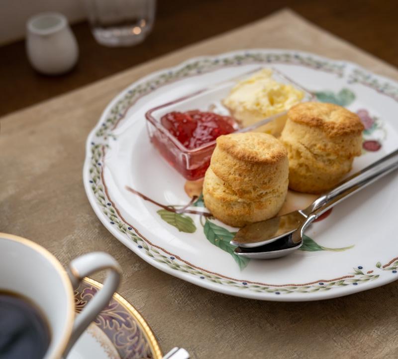 Buttery Cream Scones (15 Min)
