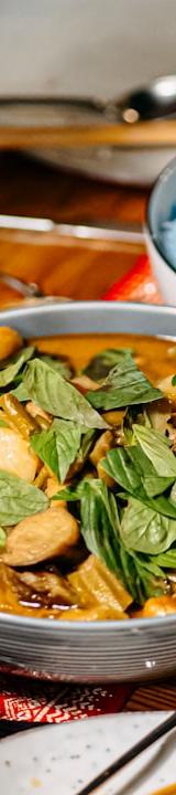 25-Min Ca Ri Ga — Vietnamese Coconut Chicken Curry