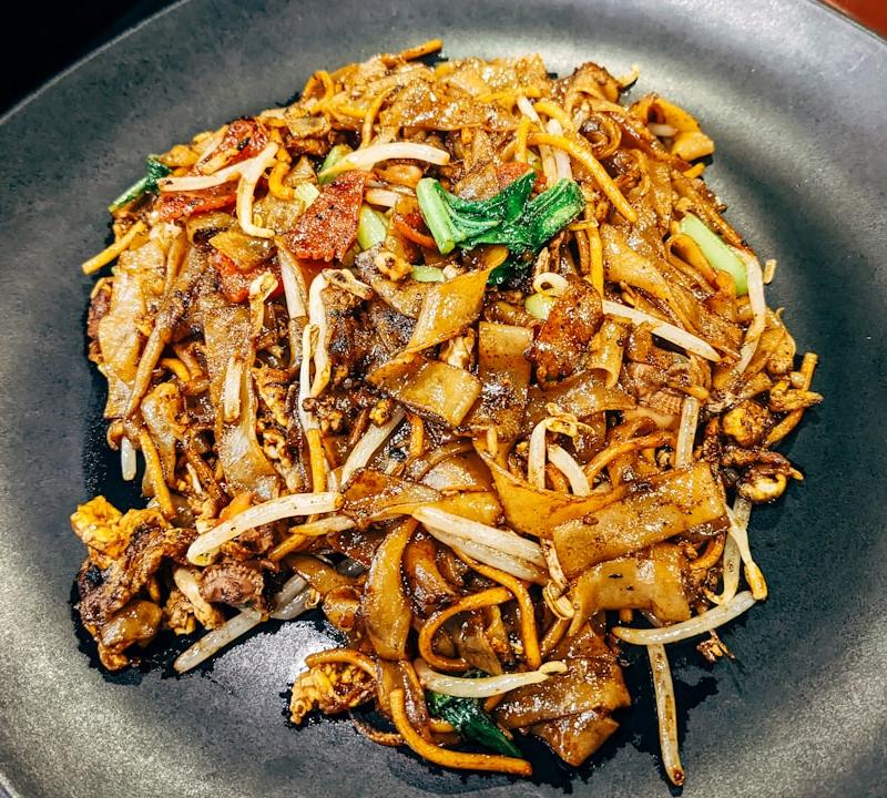 Cantonese Dry-Fried Beef Ho Fun