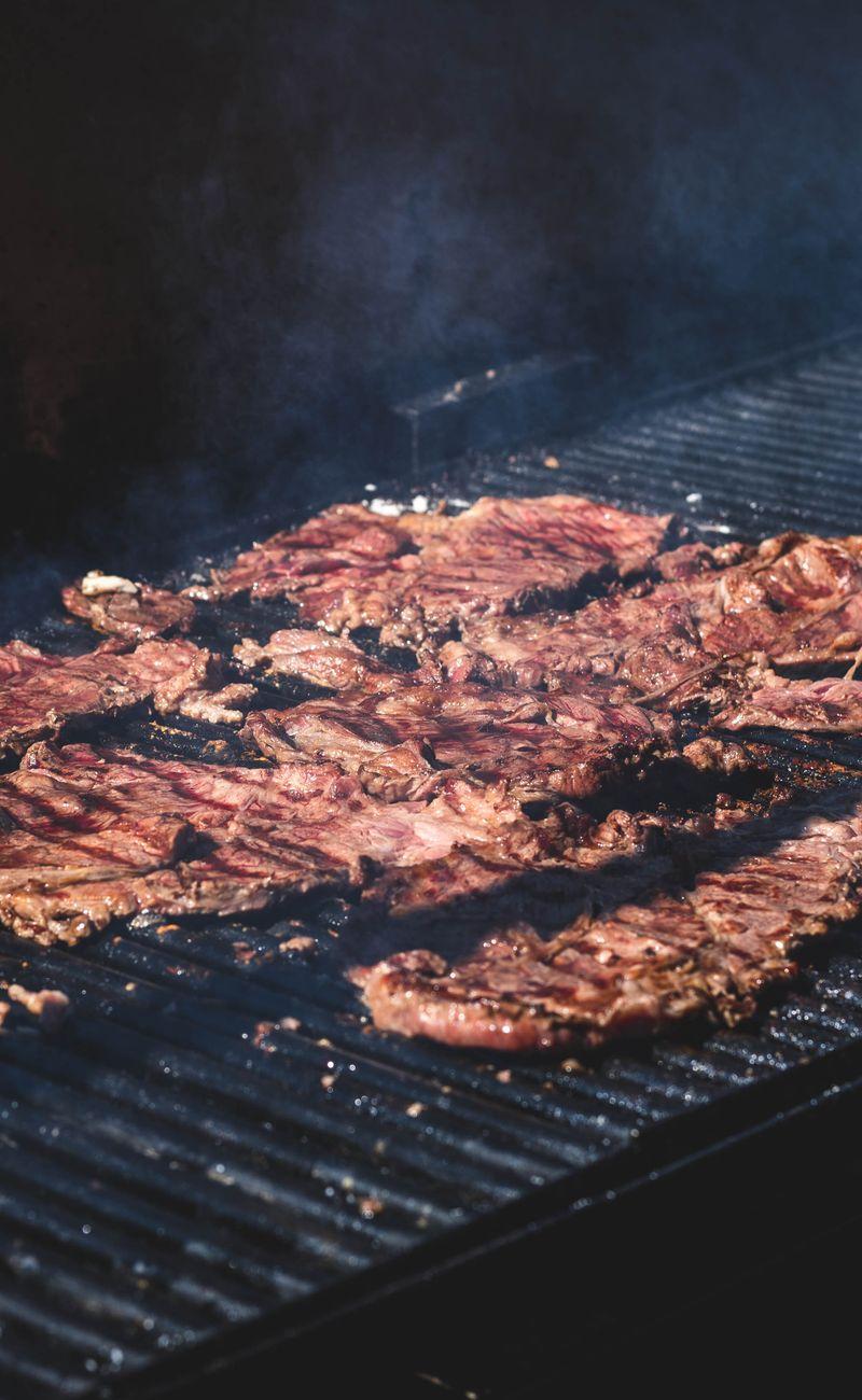 Carne Asada con Cebollitas