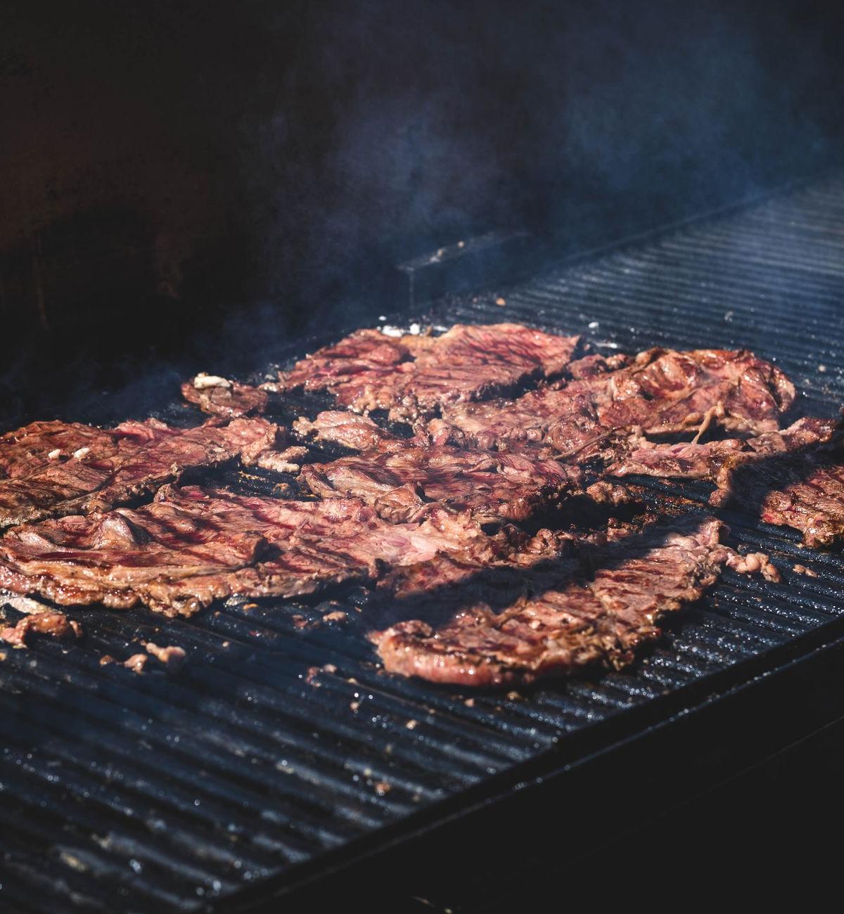 Carne Asada con Cebollitas
