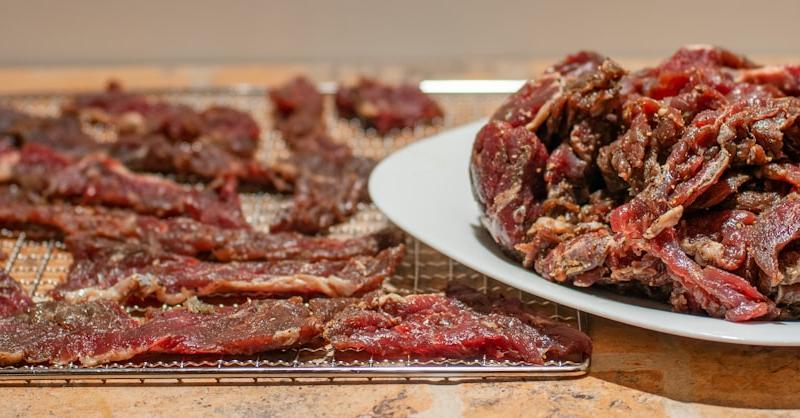 20-Min Carne Seca — Crispy Dried Beef