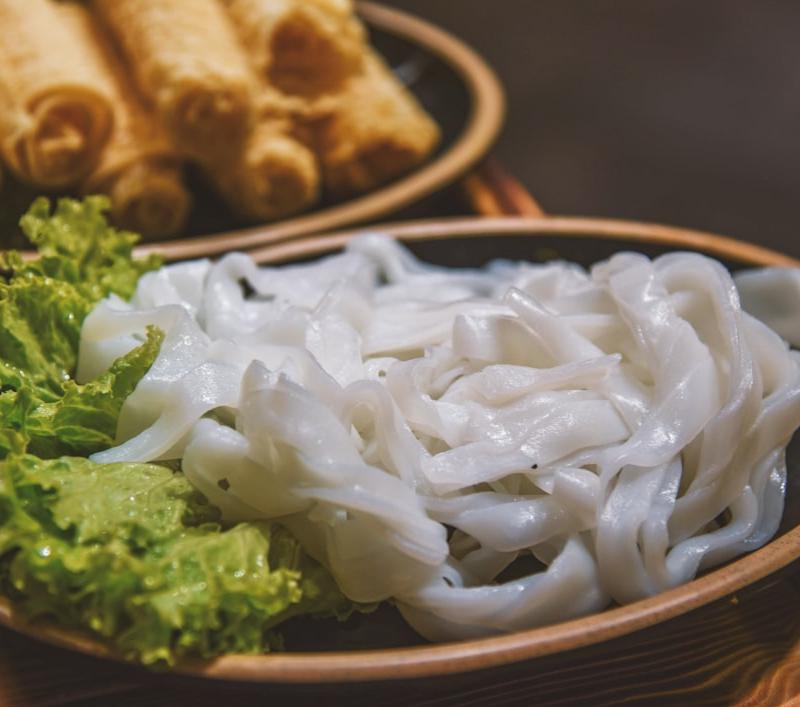 Chee Cheong Fun with Crispy Skin Rolls
