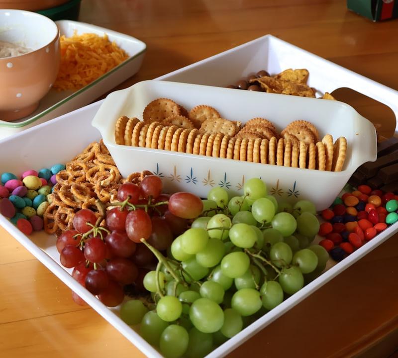 Cheese and Crackers Plate