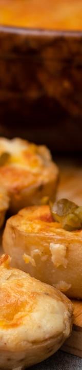 Cheesy Bean Molletes