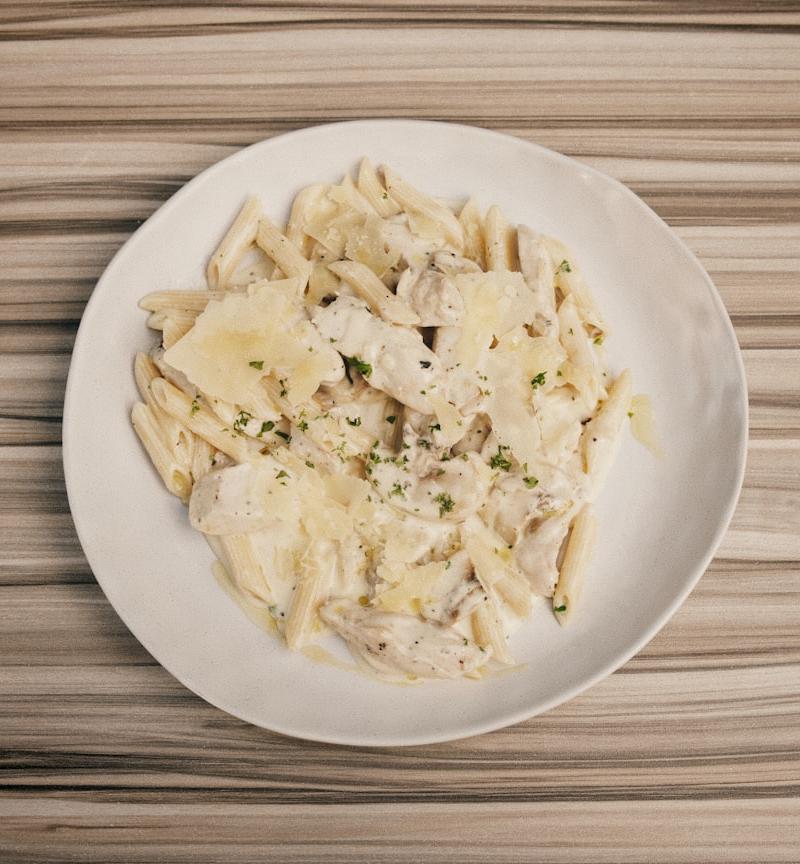 20-Min Chicken Bacon Ranch Pasta