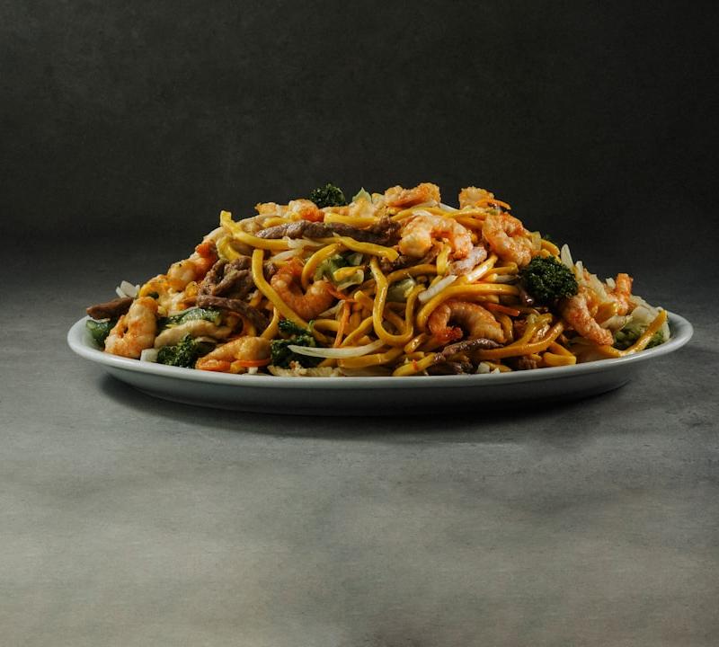 Chicken Lo Mein