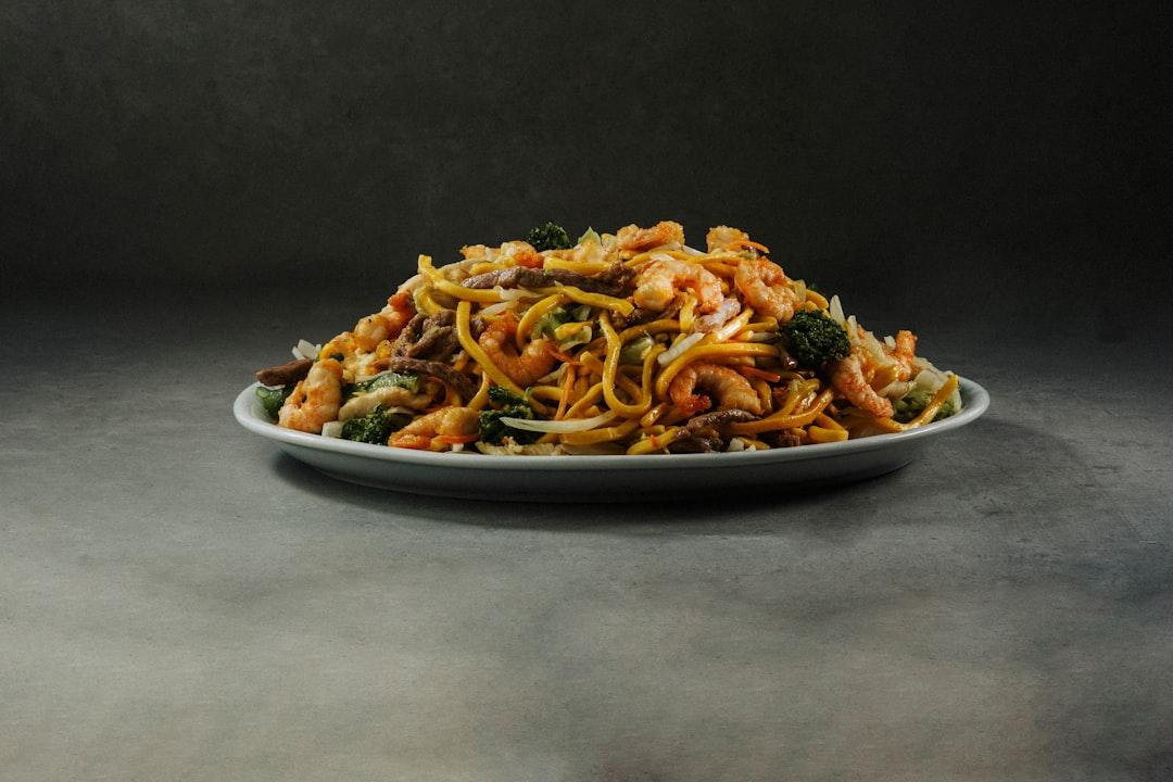 Chicken Lo Mein