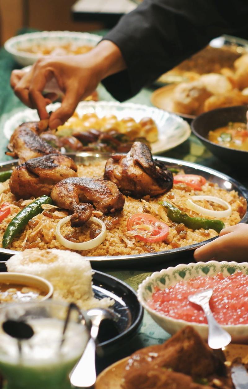 25-Min Chicken Mandi Platter