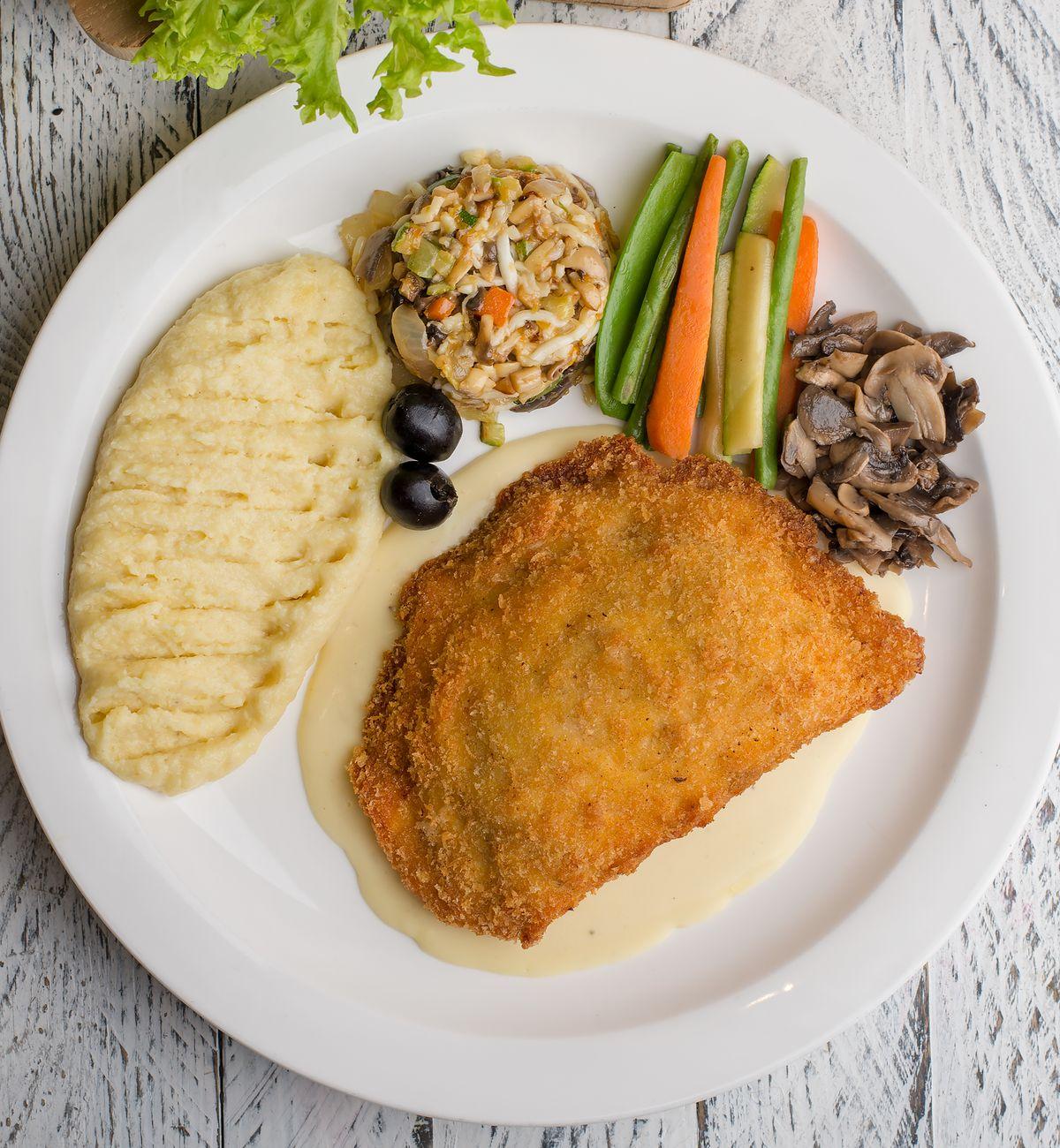 Chicken Schnitzel with Mushroom Gravy