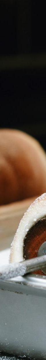 Chimney Cake with Cinnamon Sugar