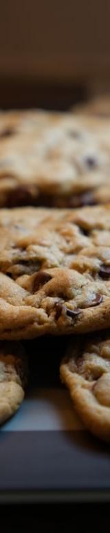 Chocolate Chunk Skillet Cookie