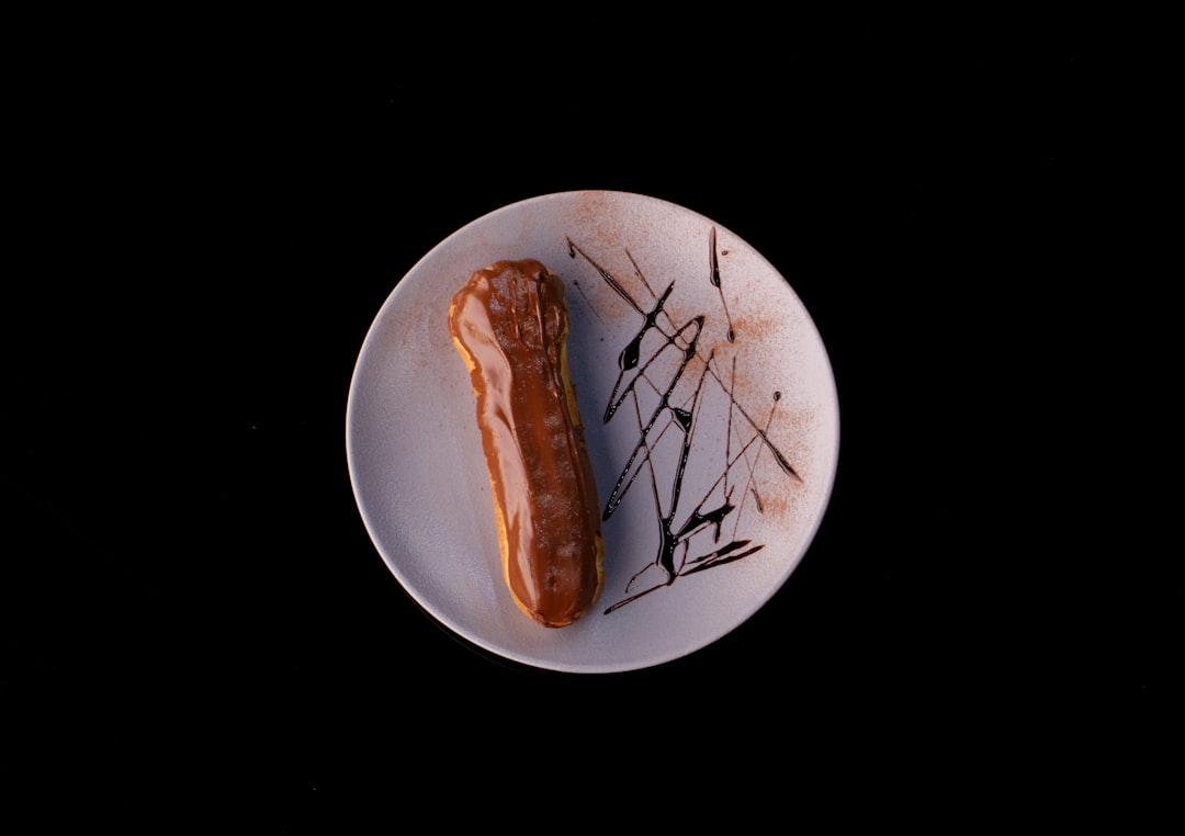 20-Minute Chocolate Éclair Bites