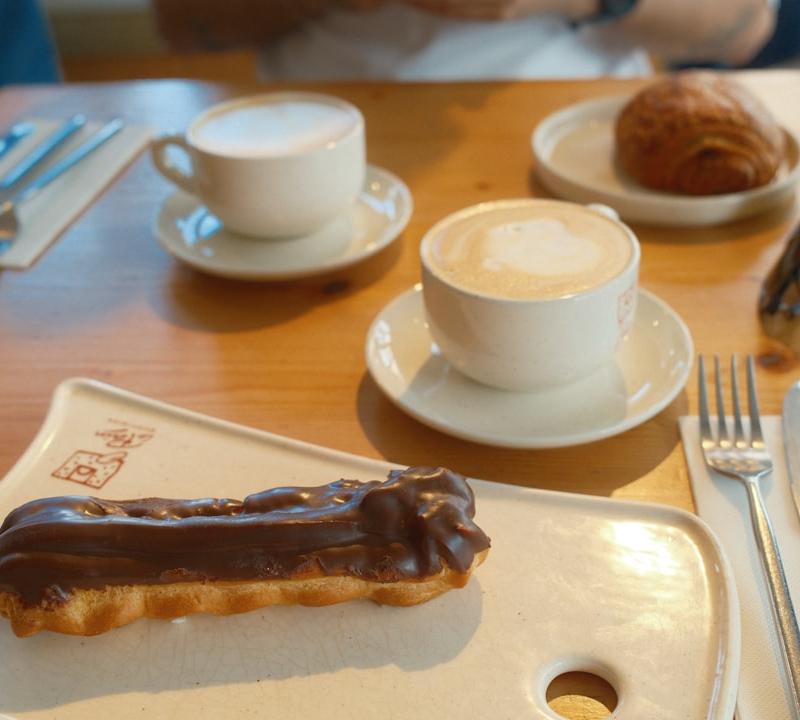 15-Min Chocolate Éclairs with Espresso