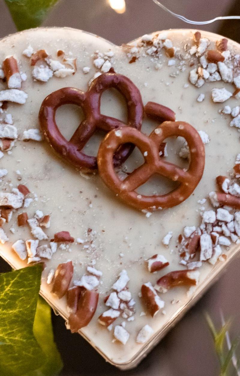 Sweet Salty Chocolate Pretzel Bark