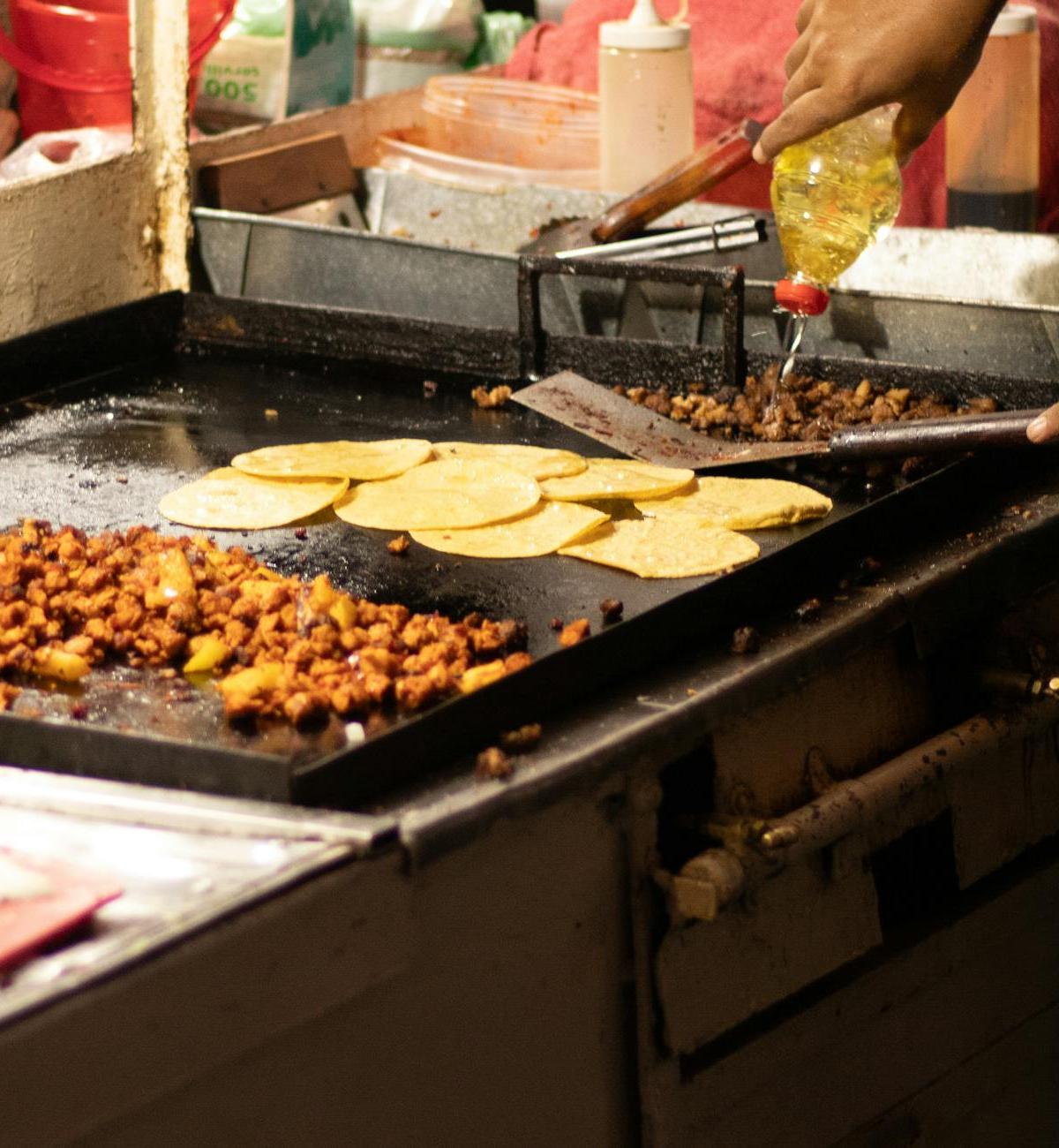Chorizo Con Papa Tacos