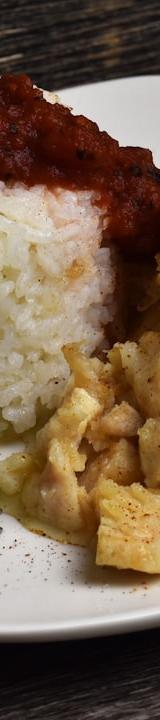 20-Minute Cilantro Chicken Seco with Rice