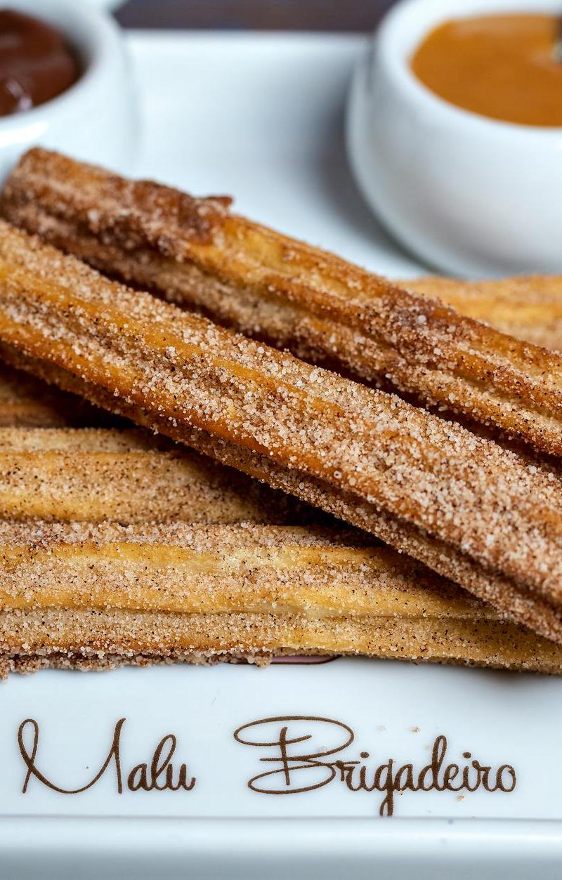Cinnamon Sugar Churros With Chocolate & Dulce de Leche