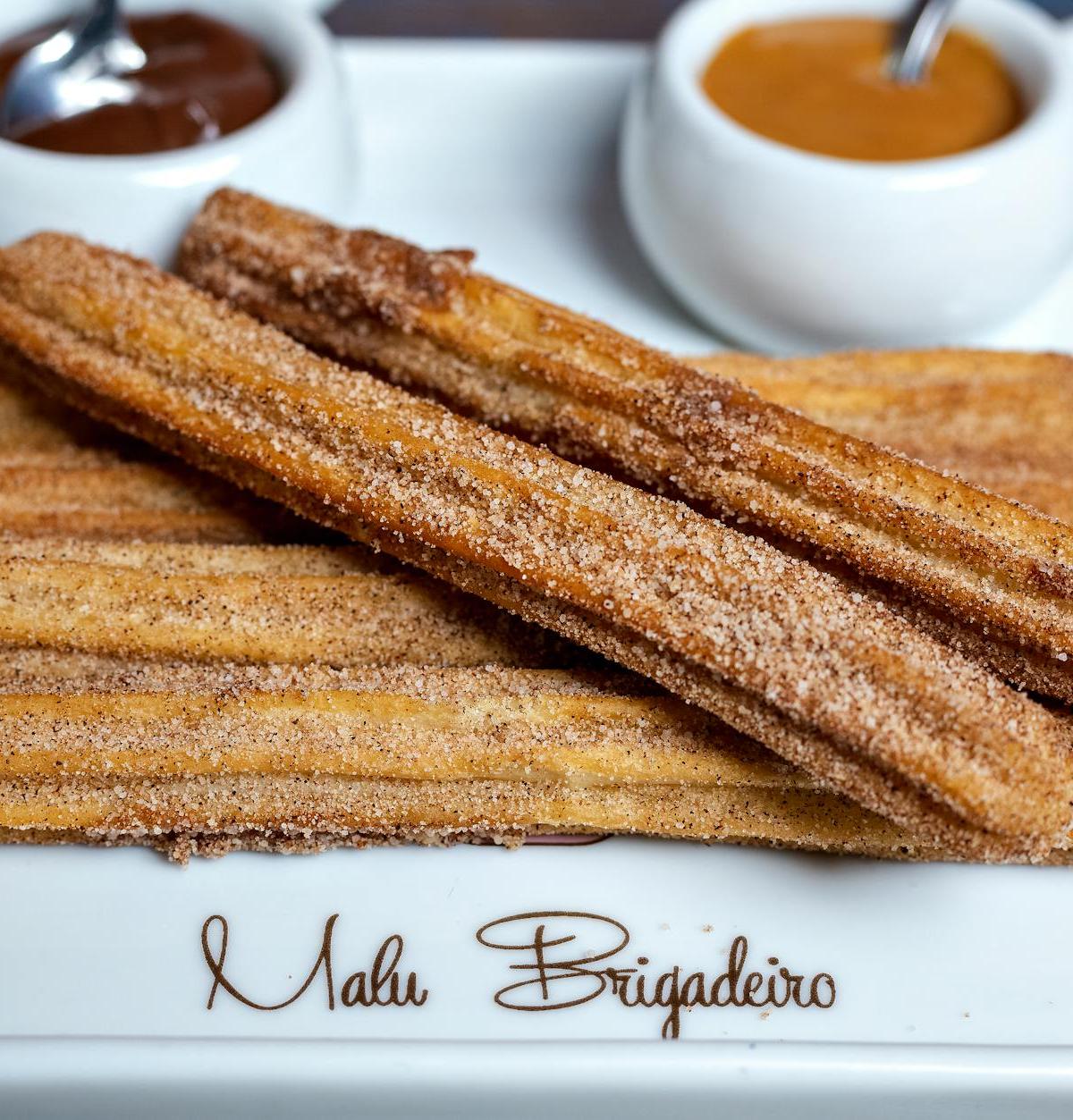 Cinnamon Sugar Churros With Chocolate & Dulce de Leche