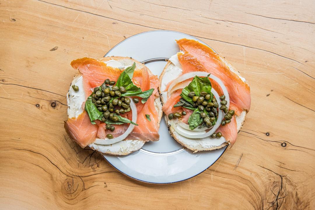 Classic Bagel with Lox