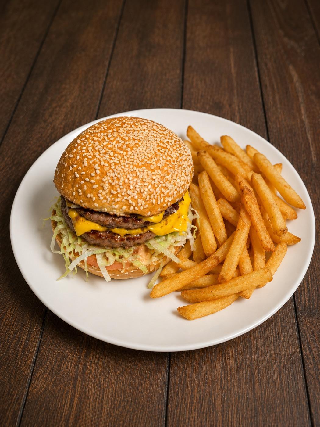 Classic Cheeseburger & Fries