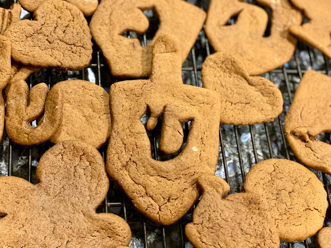 Classic Gingerbread Cookies
