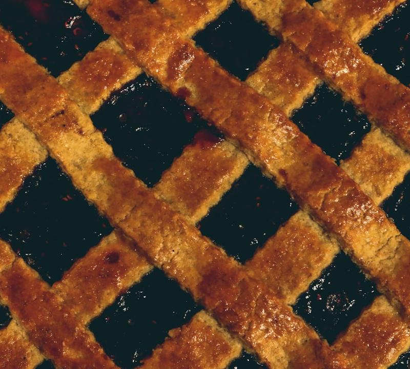Classic Treacle Tart