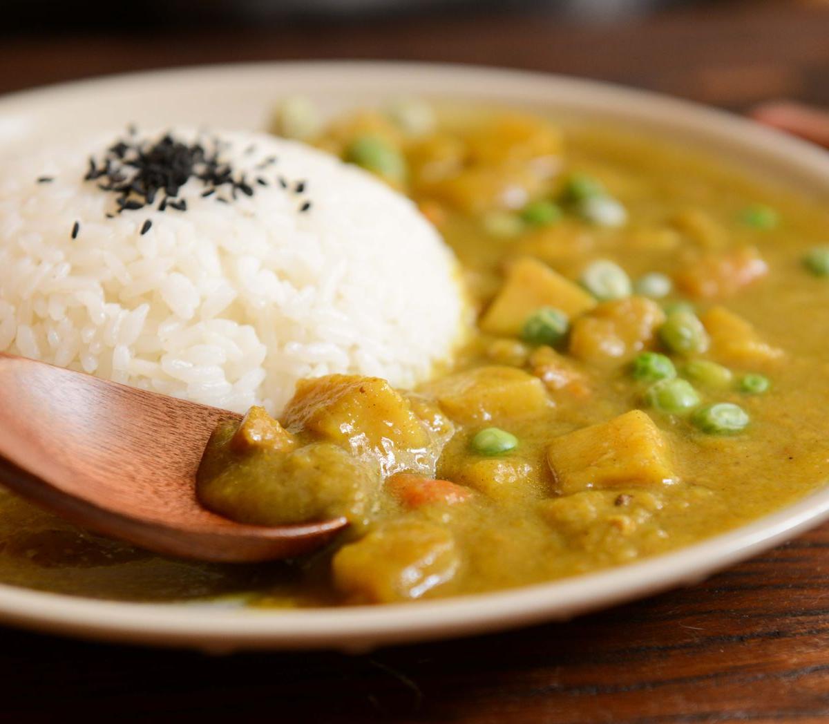 15-Min Coconut Curry Chicken Bowl