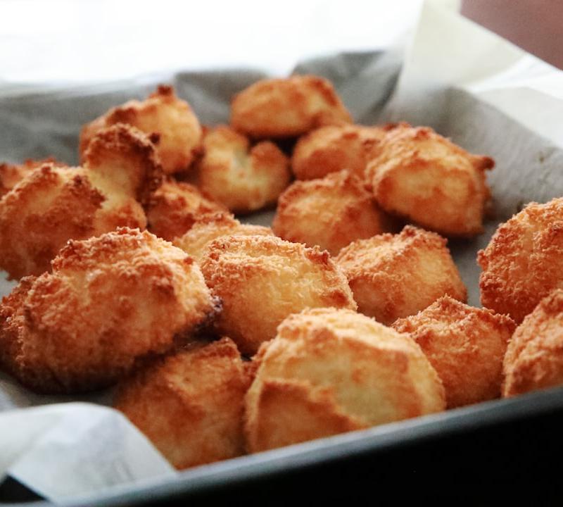 Coconut Macaroon Bites