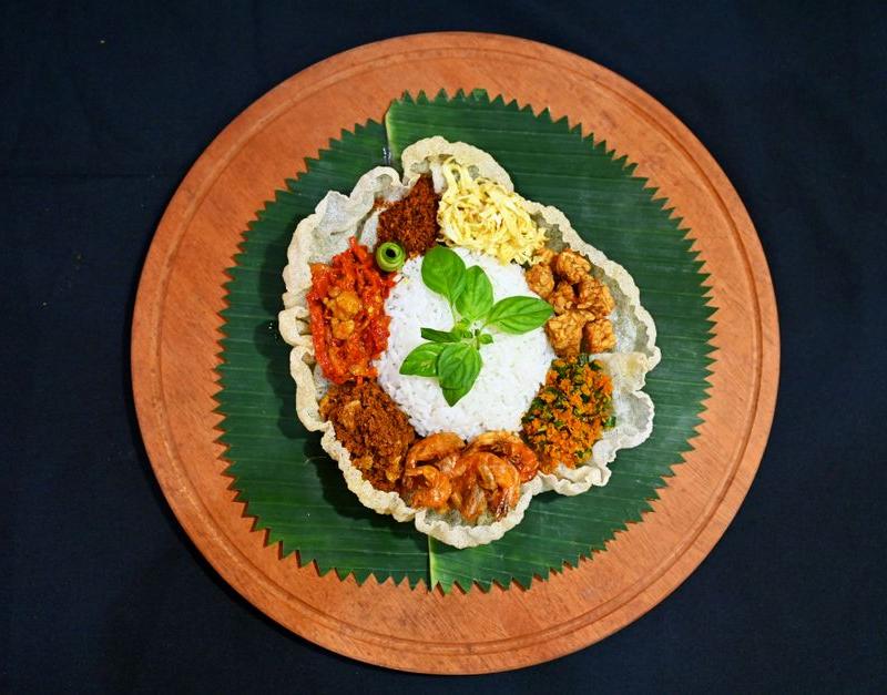 20-Min Coconut Shrimp Vatapá with Rice
