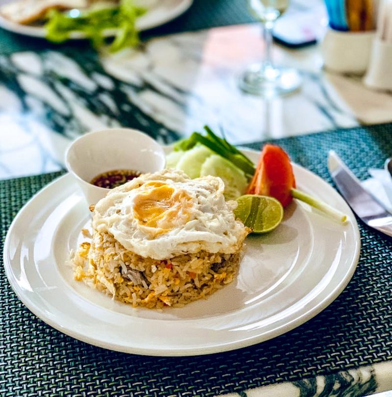 Com Rang Thap Cam — Mixed Fried Rice with Crispy Egg